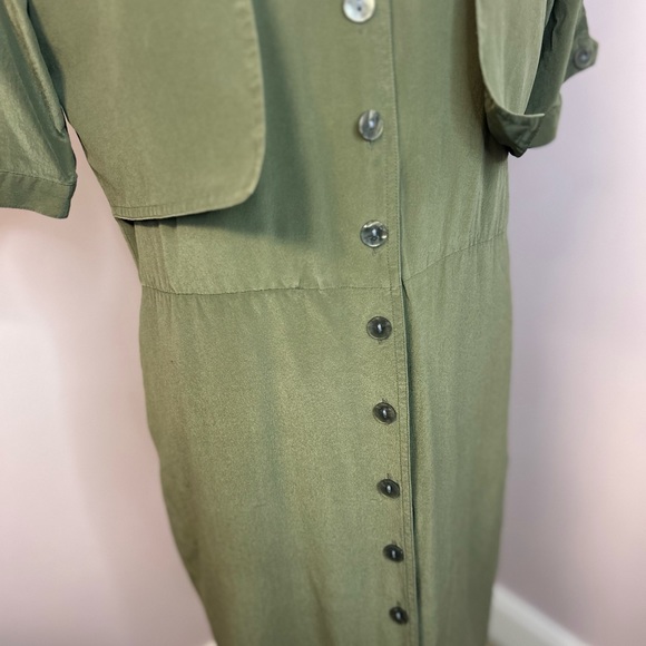 Styleworks size 8 army green dress with buttons down the front. Short sleeve. - Picture 7 of 11